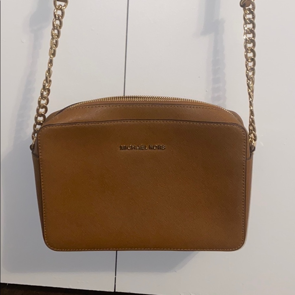 Michael Kors cross body purse